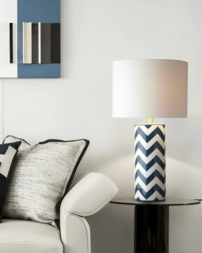 Синяя настольная лампа "Ванесса" Синяя настольная лампа "Ванесса"