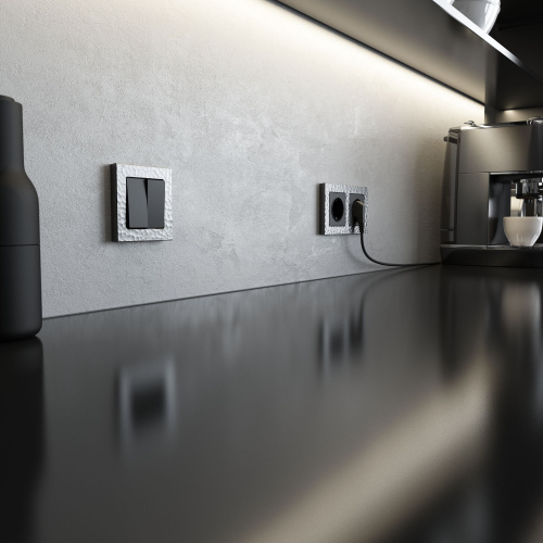 Рамка из поликарбоната на 2 поста Hammer серебряный W0022406 фото 4 Рамка из поликарбоната на 2 поста Hammer серебряный W0022406 фото 4