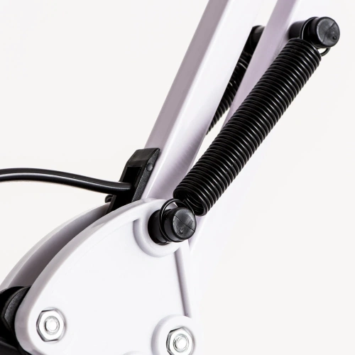 Офисная настольная лампа Arte Lamp LUXO A2016LT-1WH фото 4 Офисная настольная лампа Arte Lamp LUXO A2016LT-1WH фото 4