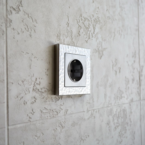 Рамка из поликарбоната на 1 пост Hammer серебряный W0012406 фото 4 Рамка из поликарбоната на 1 пост Hammer серебряный W0012406 фото 4