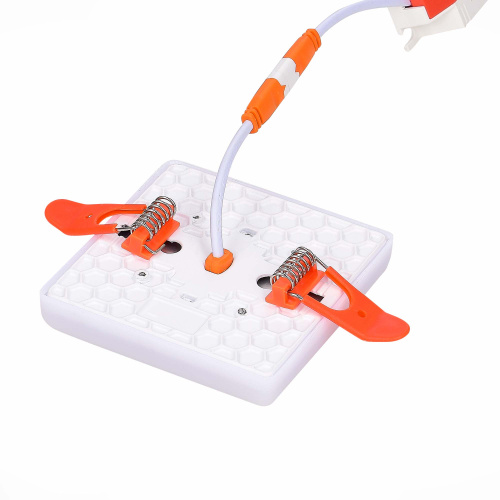 ST700.038.22 Св-к встр. Белый LED 1*22W 3000K 1 890Lm Ra80 120° IP20 L175xW175xH20 85-265V Встраиваемые светильники фото 2