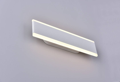 Настенный светодиодный светильник DesignLed GW LN GW-8083L-24-WH-WW 003219 фото 8