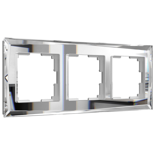 Рамка из стекла на 3 поста Diamant зеркальный W0031220 Рамка из стекла на 3 поста Diamant зеркальный W0031220