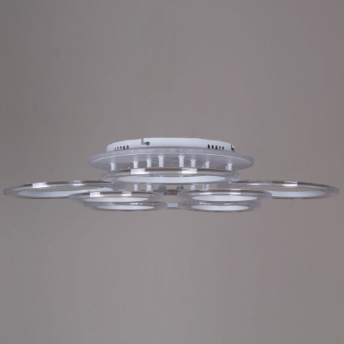 Потолочная светодиодная люстра Reluce 09812-3.3-4+4A WH (RGB) фото 10 Потолочная светодиодная люстра Reluce 09812-3.3-4+4A WH (RGB) фото 10