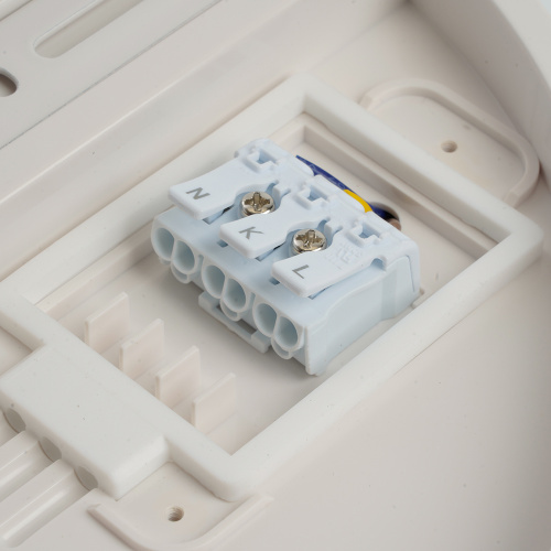 Светильник светодиодный Feron AL3025 с БАП в пластиковом корпусе 18W 6500K IP65 белый фото 9