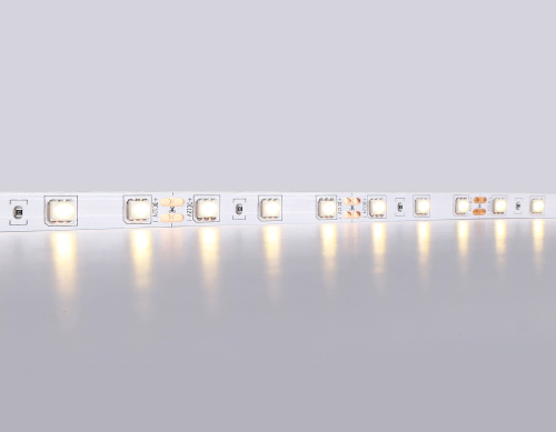Светодиодная лента 12В 5050 60Led 14.4Вт/м 3000K IP20 5м фото 2 Светодиодная лента 12В 5050 60Led 14.4Вт/м 3000K IP20 5м фото 2