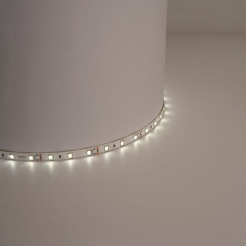 Светодиодная LED лента Feron LS603, 60SMD(2835)/м 4.8Вт/м 12V 5м 3000К фото 6