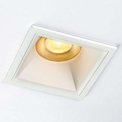 385236 Светильник CICLONE QUAD 12W LED 923LM 36G БЕЛЫЙ 3000K IP65 фото 4 385236 Светильник CICLONE QUAD 12W LED 923LM 36G БЕЛЫЙ 3000K IP65 фото 4