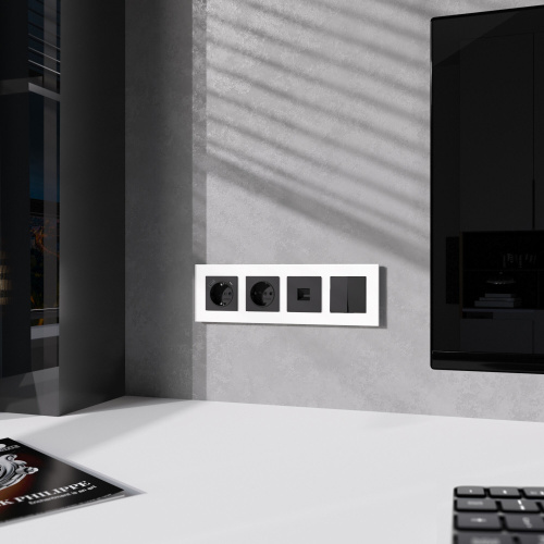 Рамка из поликарбоната на 4 поста Slab белый софт W0042961 фото 3 Рамка из поликарбоната на 4 поста Slab белый софт W0042961 фото 3