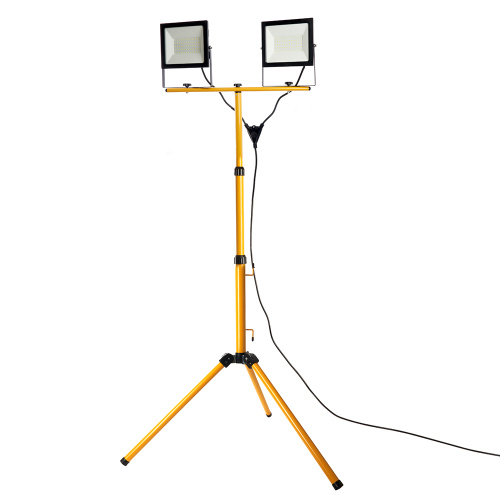 Светодиодный прожектор Feron LL-504 на штативе IP65 2*70W 6400K Светодиодный прожектор Feron LL-504 на штативе IP65 2*70W 6400K