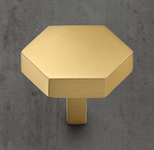 Ручка-кнопка Lambeth Hex. d.3.8 Lac.Burnished Brass