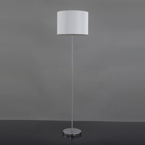 Напольный светильник Escada 1139/1 E27*60W White фото 2 Напольный светильник Escada 1139/1 E27*60W White фото 2
