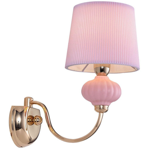 Бра Wertmark Villana WE378.01.371 Бра Wertmark Villana WE378.01.371