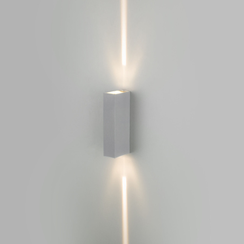 Уличный настенный светодиодный светильник Blaze LED IP65 35136/W серый фото 3
