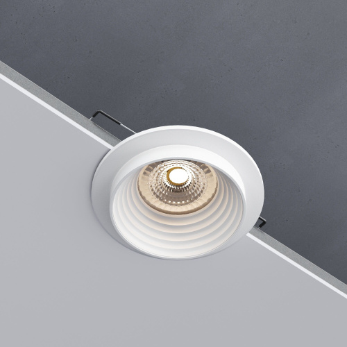 Встраиваемый точечный светильник 25007/01 фото 4