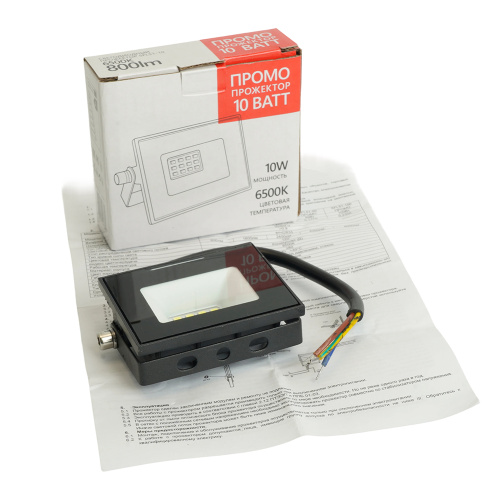 Светодиодный прожектор SAFFIT SFL51-10 IP65 10W 6500K черный фото 2