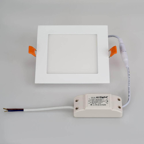 Встраиваемый светодиодный светильник Arlight DL-142x142M-13W Warm White 020130 фото 5