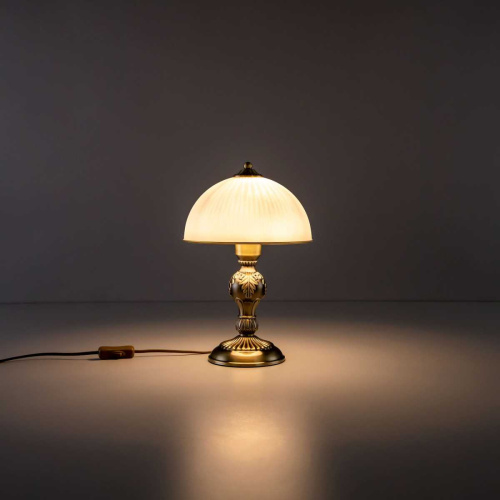 Настольная лампа Citilux Адриана CL405823 фото 10 Настольная лампа Citilux Адриана CL405823 фото 10