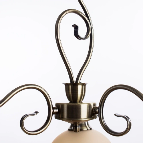 Подвесная люстра Arte Lamp SAFARI A6905LM-3AB фото 3 Подвесная люстра Arte Lamp SAFARI A6905LM-3AB фото 3