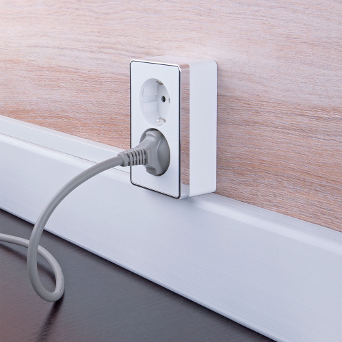 Розетка двойная с заземлением Gallant белая W5072101 фото 3