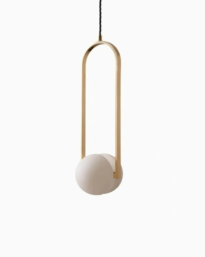 Золотой подвесной светильник "Уэлс"