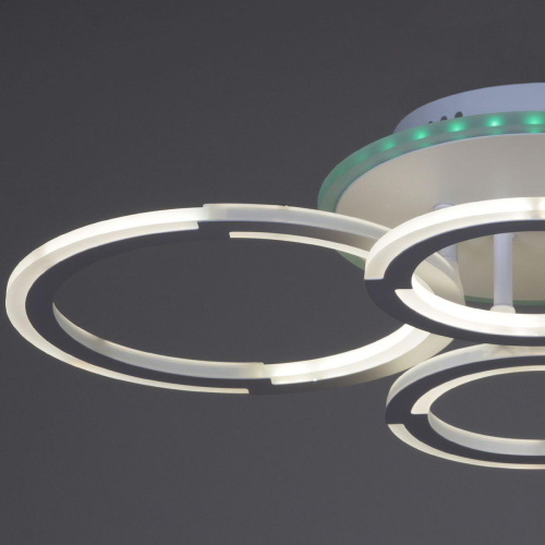 Потолочная светодиодная люстра Reluce 09820-3.3-2+2A WH (RGB) фото 5 Потолочная светодиодная люстра Reluce 09820-3.3-2+2A WH (RGB) фото 5