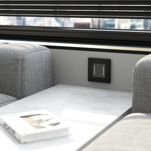 Рамка из металла на 1 пост АluMax черный алюминий W0013508 фото 2 Рамка из металла на 1 пост АluMax черный алюминий W0013508 фото 2