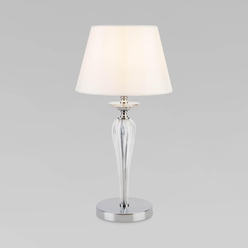 Настольная лампа Bogates Olenna 01104/1 белый Настольная лампа Bogates Olenna 01104/1 белый