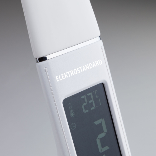 Настольный светодиодный светильник Elara белый TL90220 фото 4