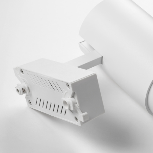 229436 Светильник для 1-фазного трека VOLTA LED COB 40W 3600LM 18-60G БЕЛЫЙ 3000K фото 3 229436 Светильник для 1-фазного трека VOLTA LED COB 40W 3600LM 18-60G БЕЛЫЙ 3000K фото 3