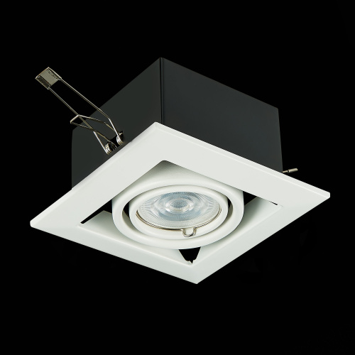 ST250.558.01 Св-к встр. Черный, Белый GU10 1*50W  IP20 L126xW126xH70 220V Без ламп Встраиваемые светильники фото 4