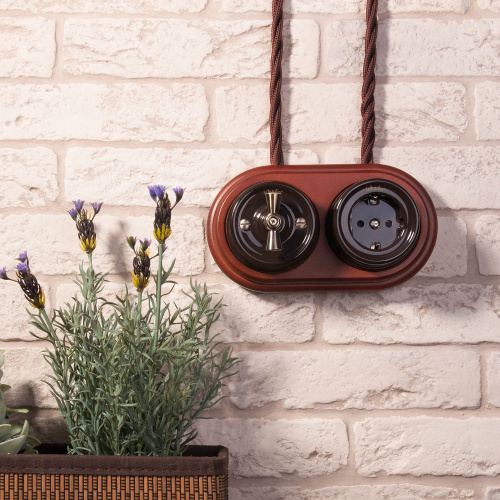 Переключатель/выключатель одноклавишный коричневый ретро W5612014 фото 2 Переключатель/выключатель одноклавишный коричневый ретро W5612014 фото 2