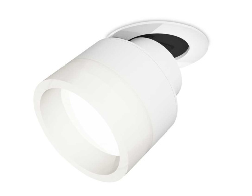 Комплект спота Ambrella light Techno Spot XM (A2241, A2105, C8101, N8401) XM8101520