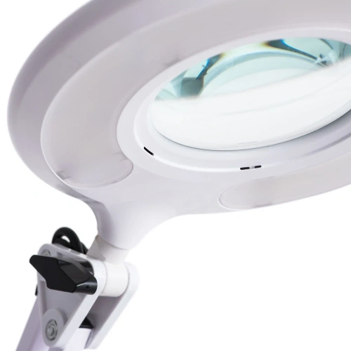 Офисная настольная лампа Arte Lamp LUNA A2013LT-1WH фото 3 Офисная настольная лампа Arte Lamp LUNA A2013LT-1WH фото 3
