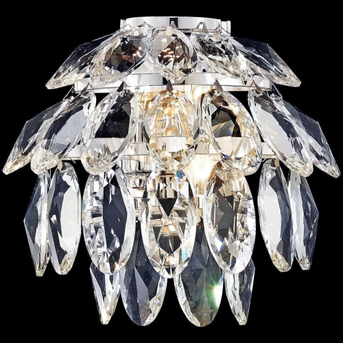 Настенный светильник Wertmark Ludgera WE113.02.101 Настенный светильник Wertmark Ludgera WE113.02.101