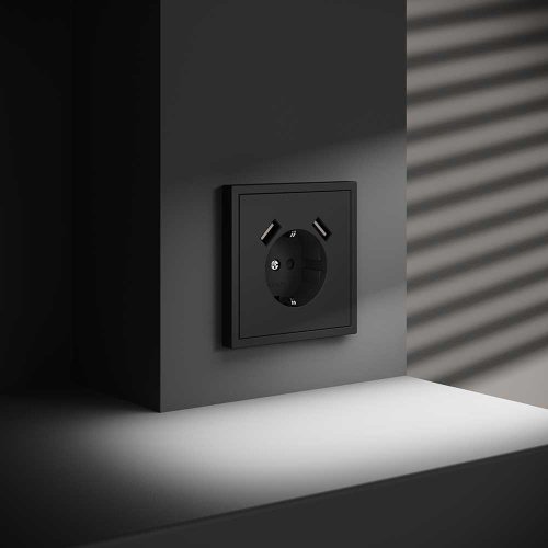 Розетка встраиваемая Voltum S70 с заземлением и защитными шторками, 16А, с USB, A+A, (черный матовый VLS040408 фото 3