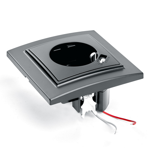 Розетка 1-местная c/з и с USB STEKKER, PST16-9011-03, 250В, 16А, с защитной шторкой, серия Эрна, черный фото 4