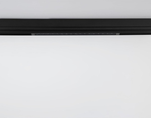 Трековый светодиодный светильник Ambrella Light Track System Magnetic 220V GL1314 фото 8 Трековый светодиодный светильник Ambrella Light Track System Magnetic 220V GL1314 фото 8