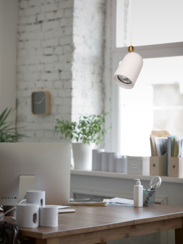 Люстра De Markt Астор фото 3 Люстра De Markt Астор фото 3