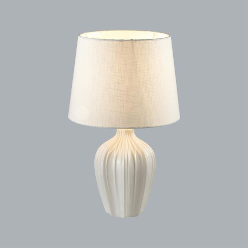 Настольная лампа Lumion Comfi Sona 8120/1T фото 3