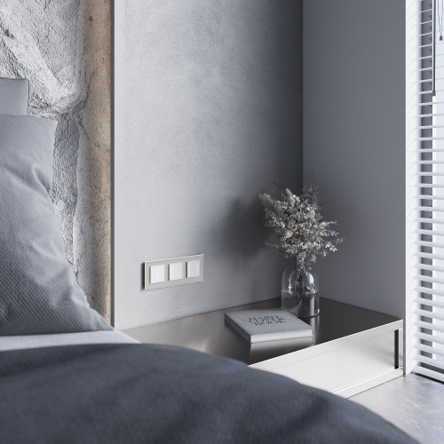 Рамка из стекла на 3 поста Senso дымчатый soft-touch W0033117 фото 2 Рамка из стекла на 3 поста Senso дымчатый soft-touch W0033117 фото 2