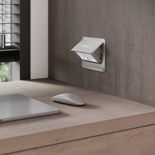 W8074065/ Выдвижной блок (Лючок) на 4 модуля (серебряный) W8074065 фото 2 W8074065/ Выдвижной блок (Лючок) на 4 модуля (серебряный) W8074065 фото 2