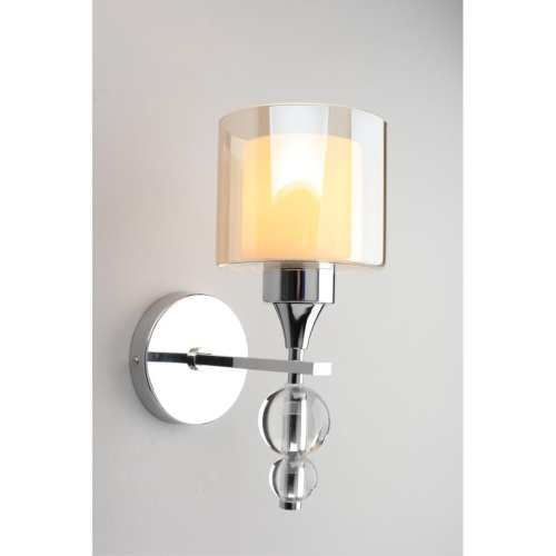 Светильник настенный (Бра) OML-70801-01 фото 4 Светильник настенный (Бра) OML-70801-01 фото 4