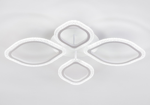 Потолочный светильник Escada 10251/4 LED*70W White фото 3