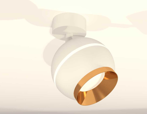 Комплект накладного светильника Ambrella light Techno Spot XM1101004 SWH/PYG белый песок/золото желтое полированное (A2202,C1101,N7034) фото 3