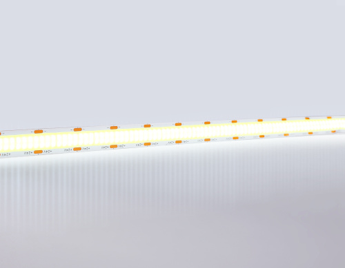 Светодиодная лента 24В COB 616Led 19Вт/м 6500K IP20 5м фото 2 Светодиодная лента 24В COB 616Led 19Вт/м 6500K IP20 5м фото 2