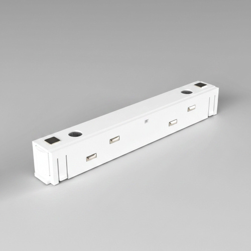 Slim Magnetic Прямой коннектор белый 95135/00 95135/00 фото 2 Slim Magnetic Прямой коннектор белый 95135/00 95135/00 фото 2