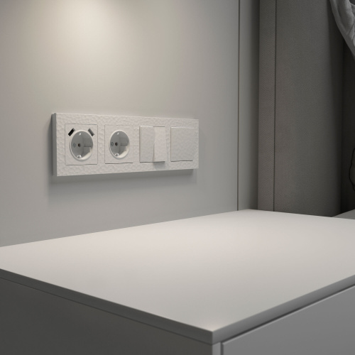 Рамка из поликарбоната на 4 поста Hammer белый W0042401 фото 4 Рамка из поликарбоната на 4 поста Hammer белый W0042401 фото 4