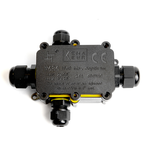 Коробка распределительная STEKKER LD524 ,  водонепроницаемая на 4 выхода, 450V, 140х100х36, черный фото 2