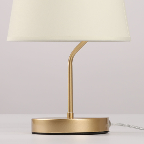 Настольная лампа MW-Light VEGA 329032801 фото 2 Настольная лампа MW-Light VEGA 329032801 фото 2